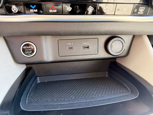 Used 2023 Nissan Rogue SL w/ SL Premium Package AWD/4WD image 30