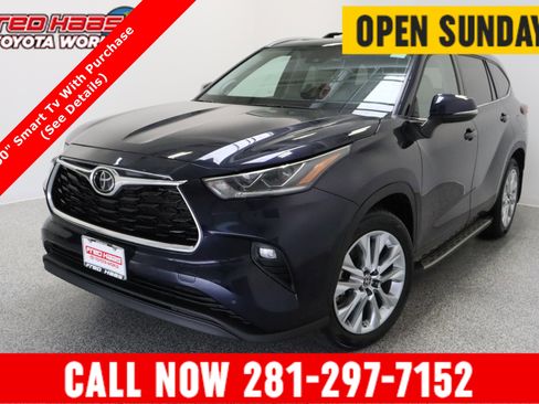 Used 2023 Toyota Highlander Limited FWD image 1