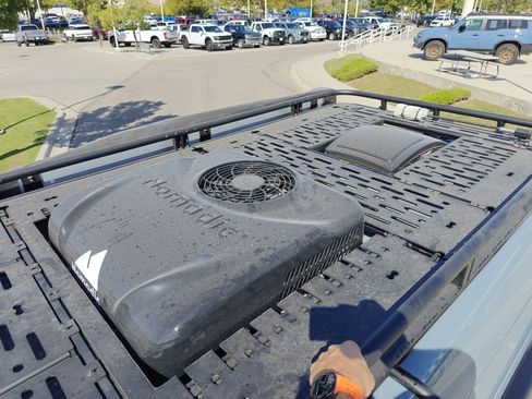 Used 2024 Mercedes-Benz Sprinter 2500 image 26