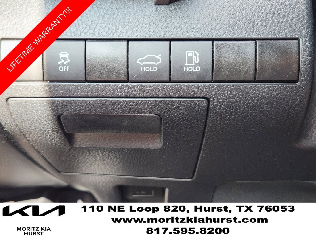 Used 2024 Toyota Camry SE FWD image 23