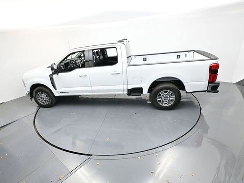 New 2026 Ford F250 Lariat RWD image 21