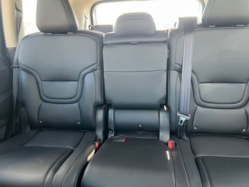 New 2026 Nissan Armada SV image 5