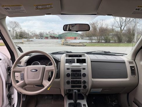 Used 2008 Ford Escape XLT image 7