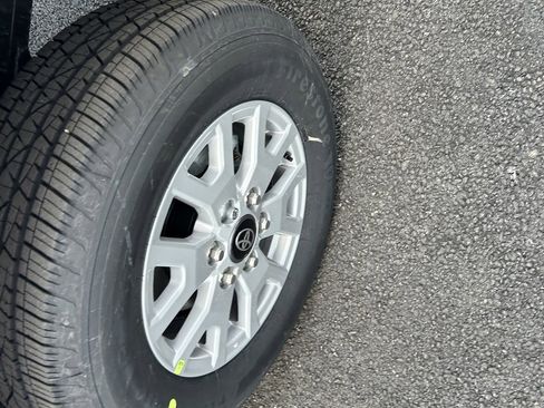 Used 2026 Toyota Tacoma SR5 image 20