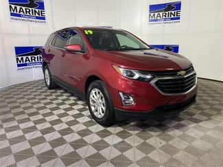 Used 2019 Chevrolet Equinox LT image 1