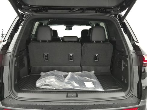 New 2026 Buick Enclave Preferred w/ Power Package image 14