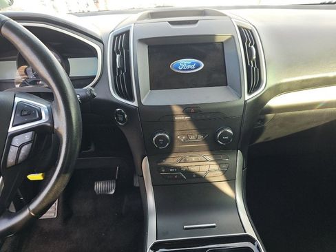 Used 2020 Ford Edge SEL w/ Convenience Package image 11