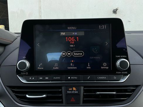 Used 2025 Nissan Altima 2.5 SR image 28