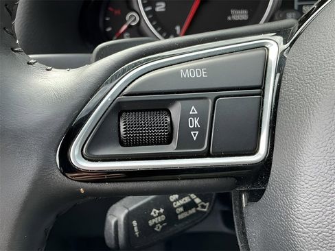 Used 2017 Audi Q5 2.0T Premium Plus w/ Technology Package image 24