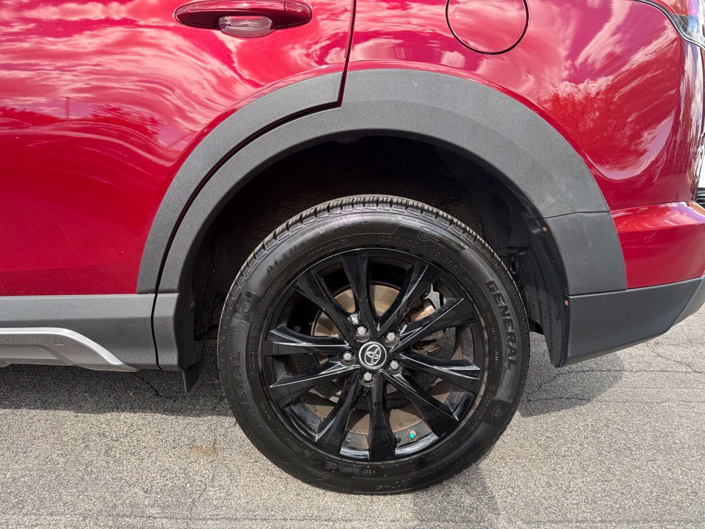 Used 2018 Toyota RAV4 Adventure AWD/4WD image 27