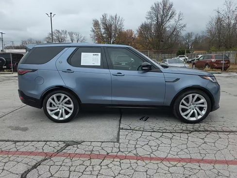 Used 2023 Land Rover Discovery HSE R-Dynamic image 7