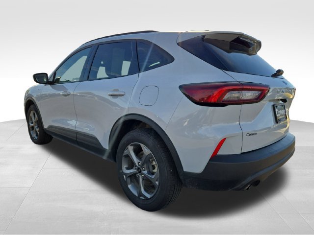 Used 2025 Ford Escape ST-Line Select AWD/4WD image 10