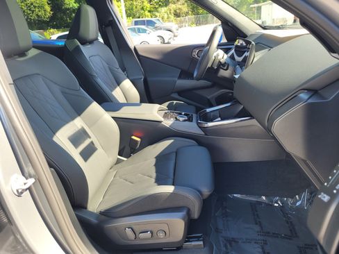 New 2025 BMW X3 xDrive30i w/ Premium Package image 17