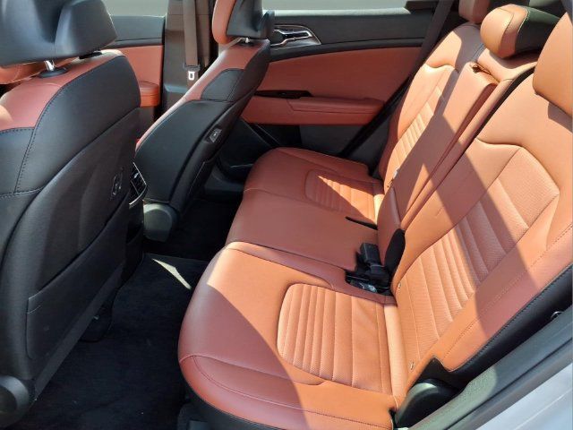 Used 2025 Kia Sportage SX FWD image 18