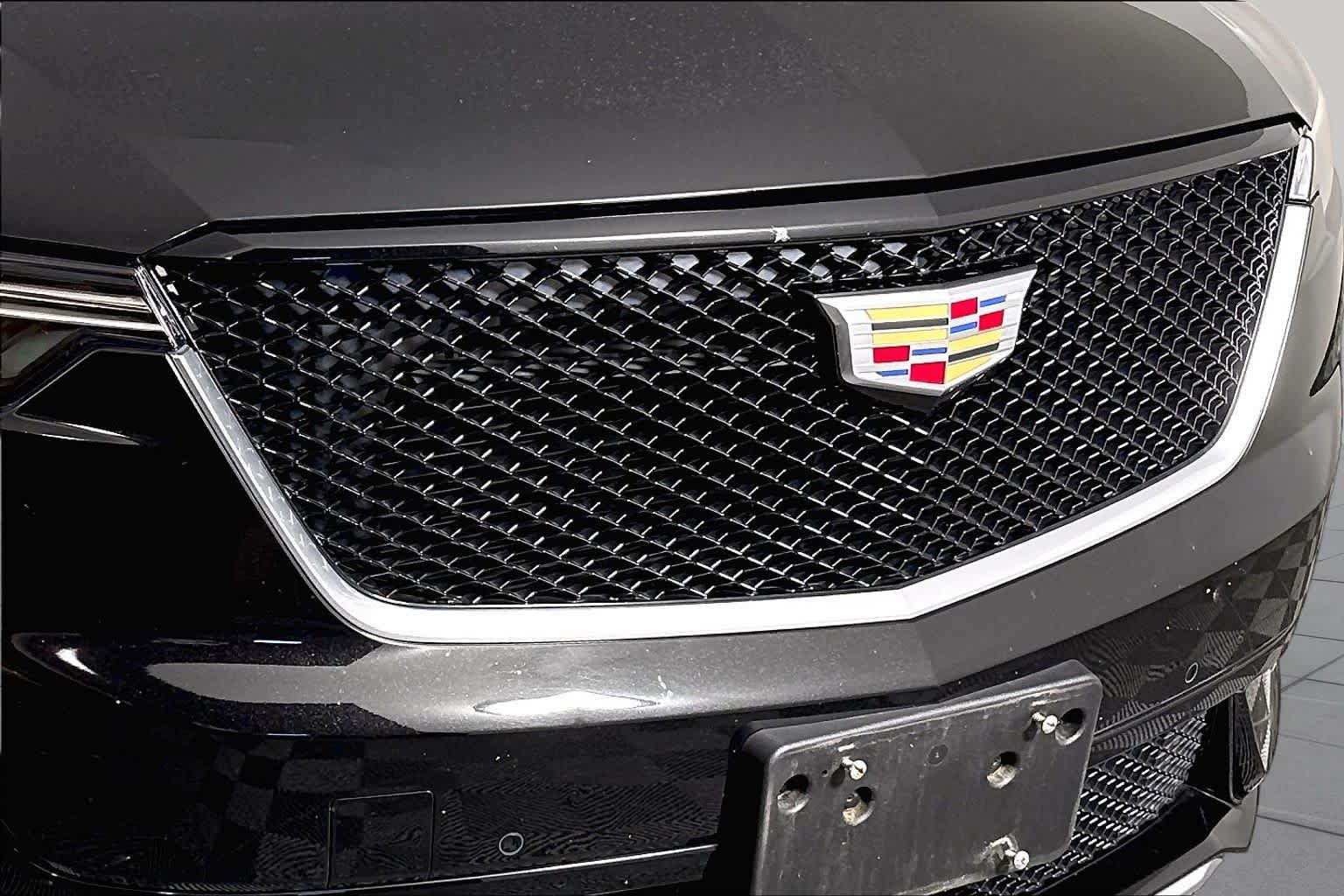 Used 2025 Cadillac XT6 Sport AWD/4WD image 29