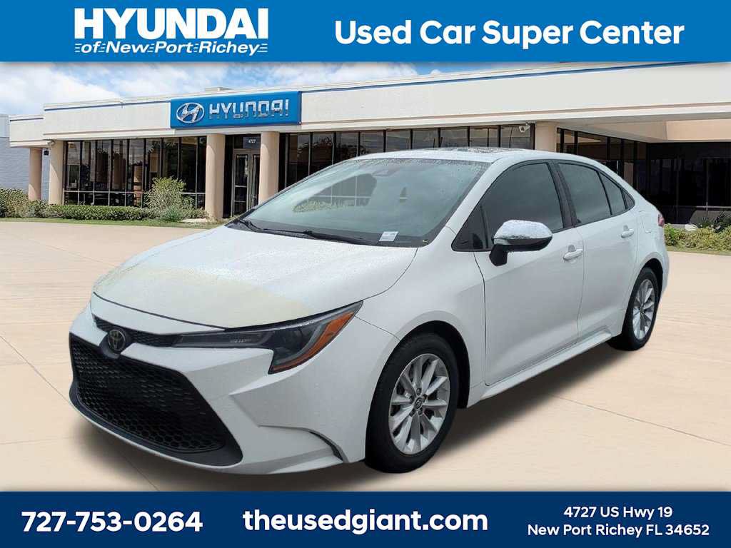 Used 2020 Toyota Corolla LE w/ LE Premium Package FWD image 1