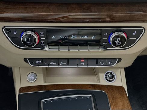 Used 2018 Audi Q5 2.0T Premium Plus w/ Premium Plus Package image 17