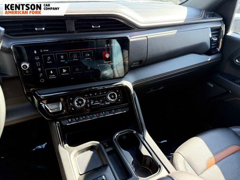 Used 2024 GMC Sierra 2500 AT4 w/ AT4 Premium Plus Package image 28