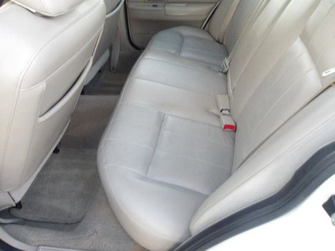 Used 2006 Mercury Grand Marquis LS image 17