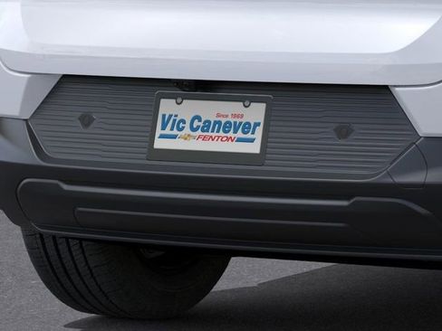 New 2026 Chevrolet Equinox EV LT image 14