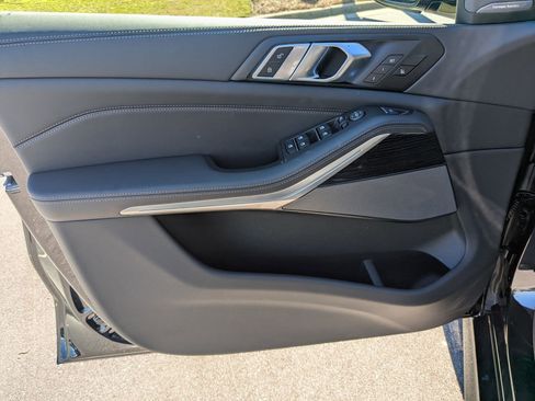 New 2026 BMW X5 xDrive40i w/ M Sport Package image 11