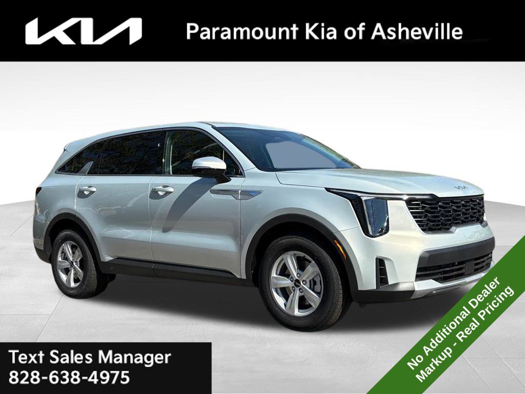 New 2026 Kia Sorento LX FWD image 1