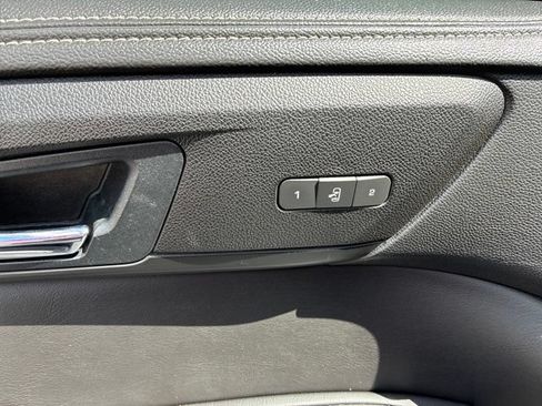 Used 2014 Chevrolet Traverse LTZ w/ LPO, 'HIT The Road' Package AWD/4WD image 14