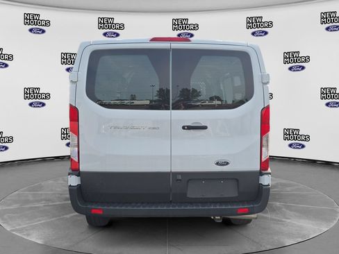 Used 2024 Ford Transit 250 Low Roof w/ Exterior Upgrade Package RWD image 3