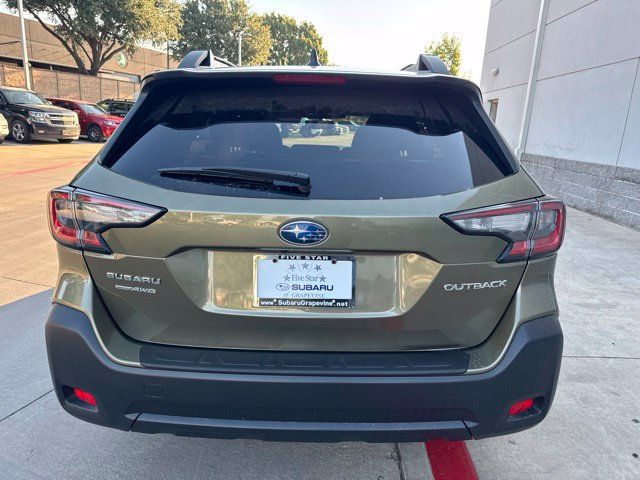 Certified 2025 Subaru Outback Premium AWD/4WD image 4