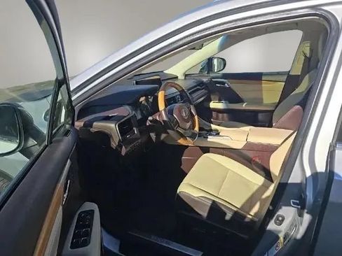 Used 2019 Lexus RX 450hL Premium w/ Premium Package AWD/4WD image 5