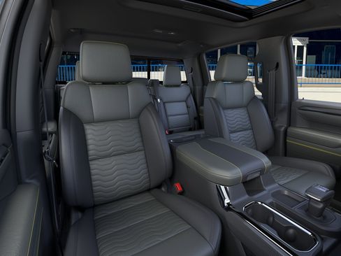 New 2026 Chevrolet Silverado 1500 ZR2 AWD/4WD image 16