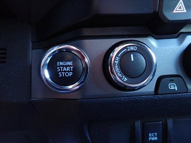Used 2021 Toyota Tacoma TRD Off-Road AWD/4WD image 23