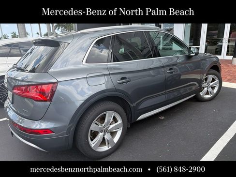 Used 2019 Audi Q5 2.0T Premium Plus w/ Premium Plus Package AWD/4WD image 4