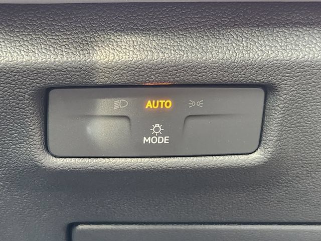 New 2026 Volkswagen Tiguan SE AWD/4WD image 20