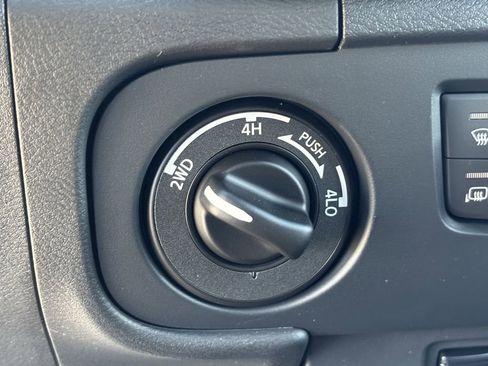 New 2026 Nissan Frontier SV w/ SV Convenience Package image 19