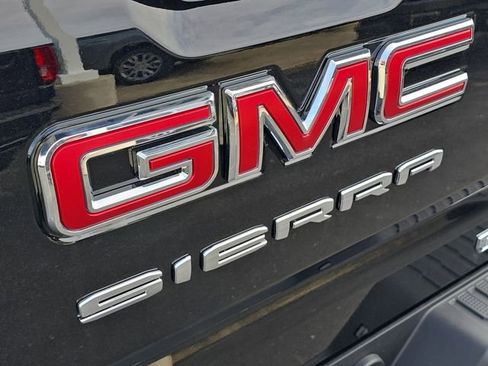 Used 2025 GMC Sierra 1500 Elevation image 31