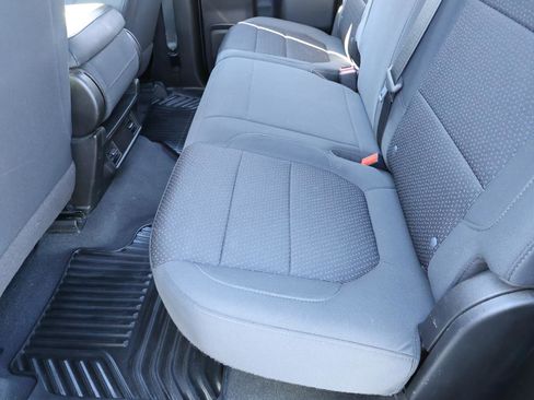 Used 2020 Chevrolet Silverado 1500 Custom w/ Custom Value Package image 23