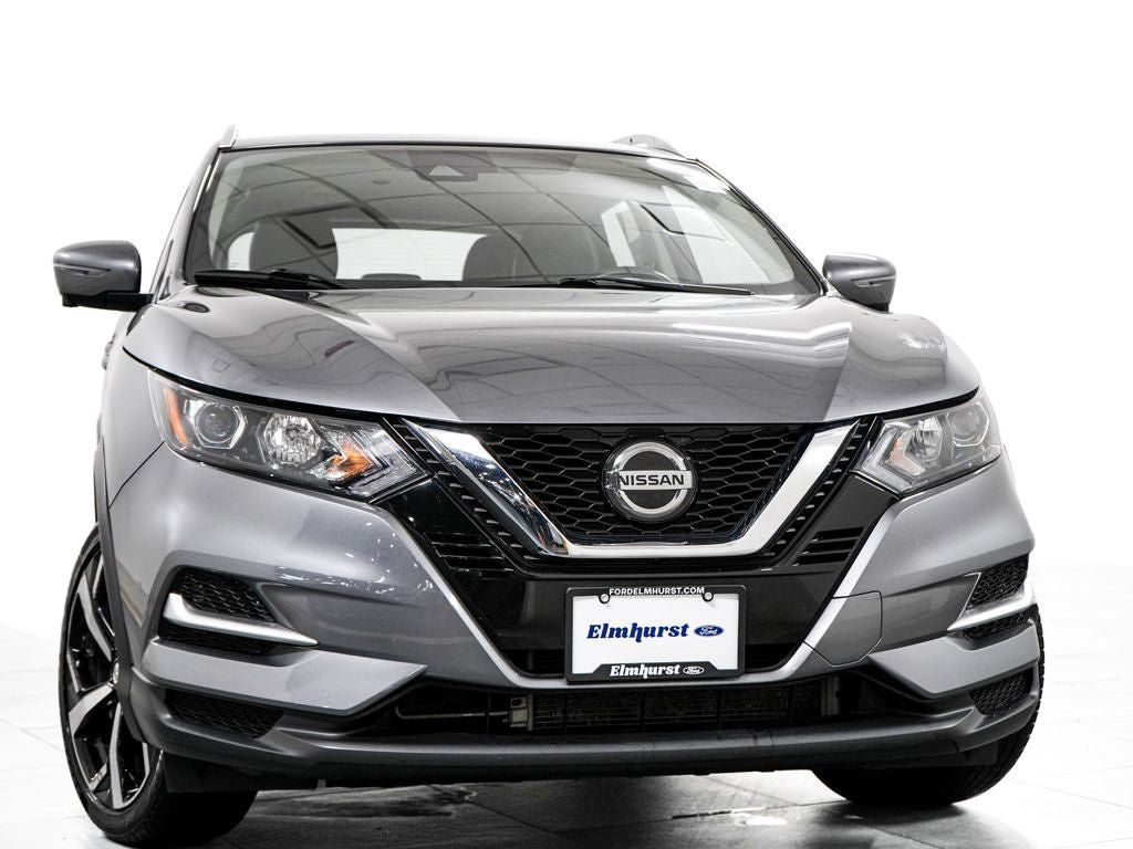 Used 2022 Nissan Rogue Sport SL AWD/4WD image 3