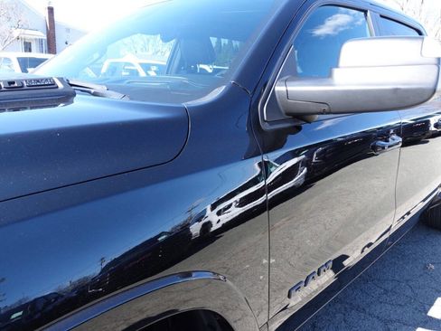 Used 2022 RAM 1500 Limited image 7