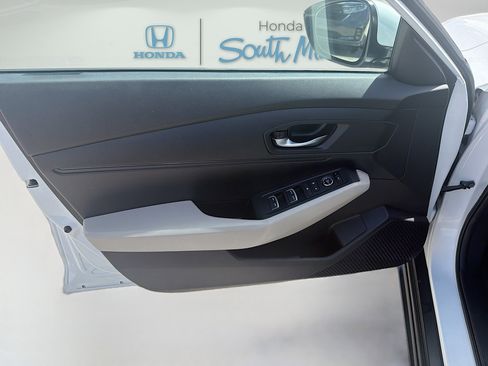 Certified 2023 Honda Accord LX image 19