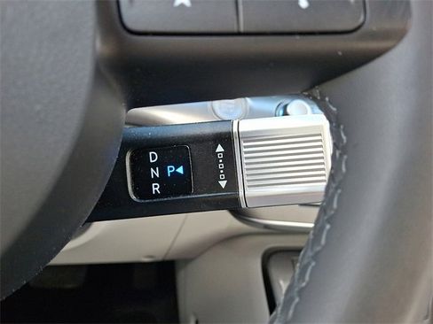 Used 2024 Hyundai Kona Limited image 15