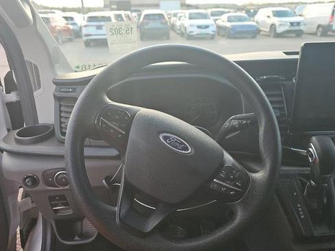 Used 2024 Ford Transit 350 XLT image 5