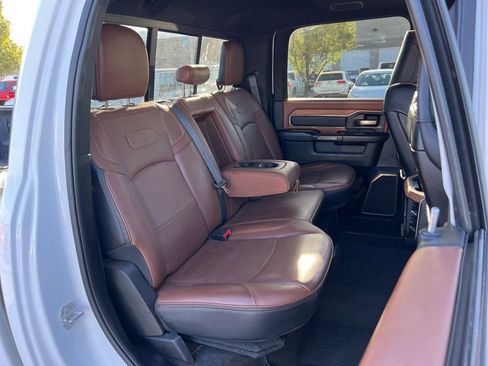 Used 2022 RAM 3500 Limited AWD/4WD image 21