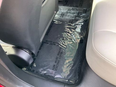 Used 2021 Tesla Model 3 Standard Range Plus image 27