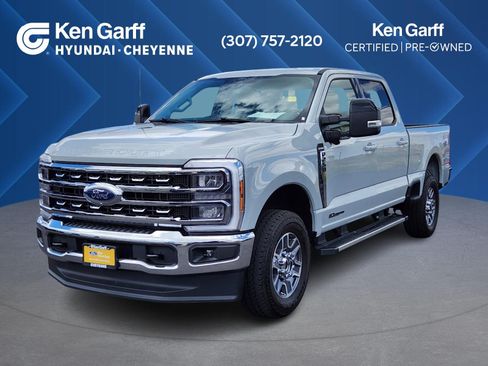 Used 2025 Ford F250 Lariat AWD/4WD image 1