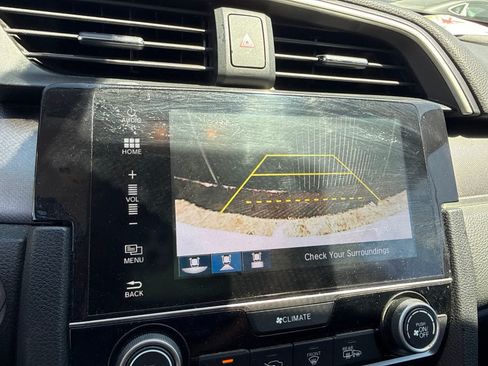 Used 2018 Honda Civic EX image 26