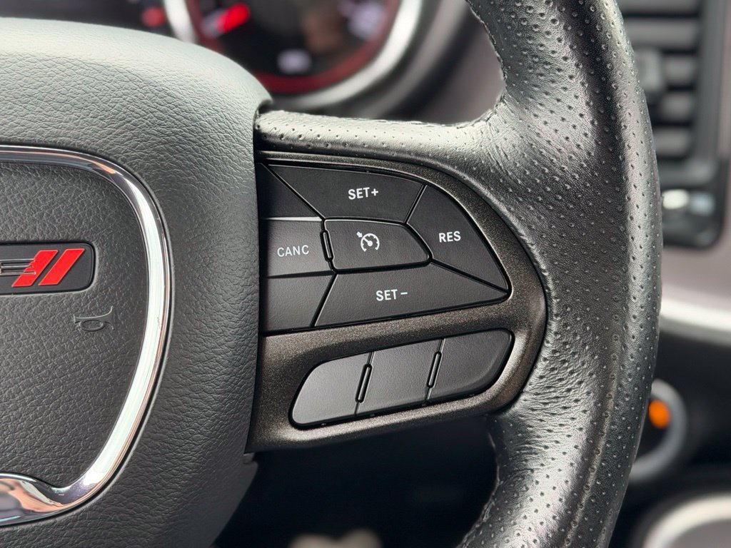 Used 2022 Dodge Challenger R/T RWD image 10