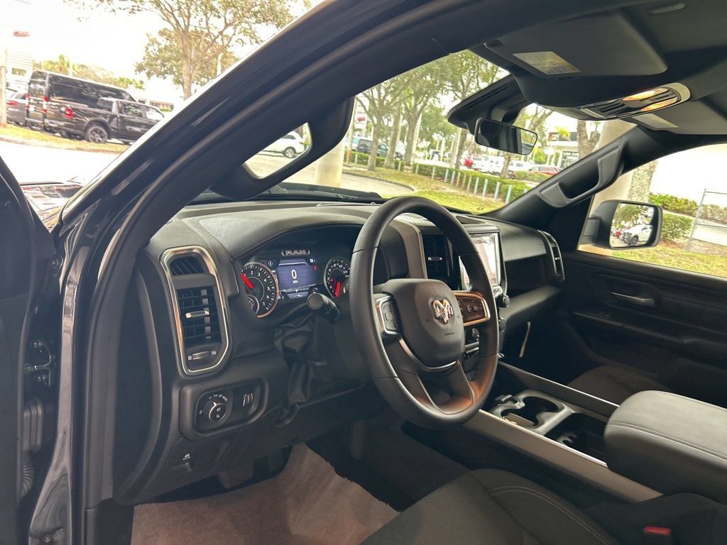 New 2025 RAM 1500 Tradesman AWD/4WD image 7