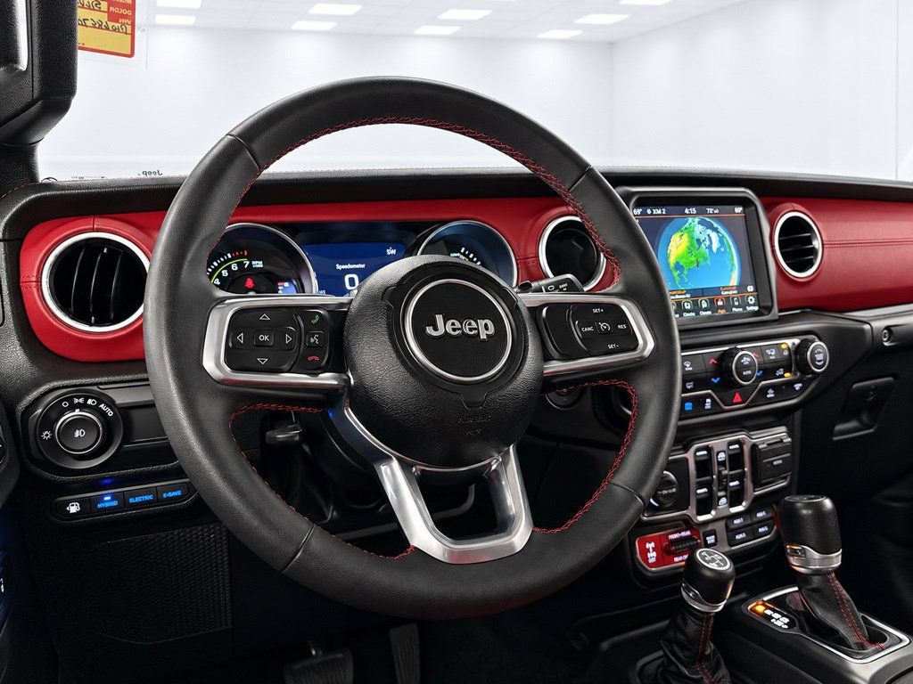 Used 2023 Jeep Wrangler Unlimited Rubicon 4xe AWD/4WD image 16