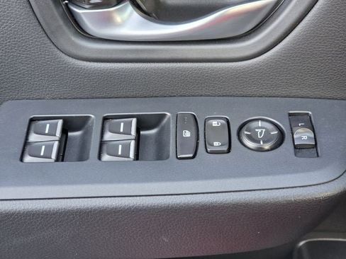 Used 2025 Honda Pilot Sport image 34